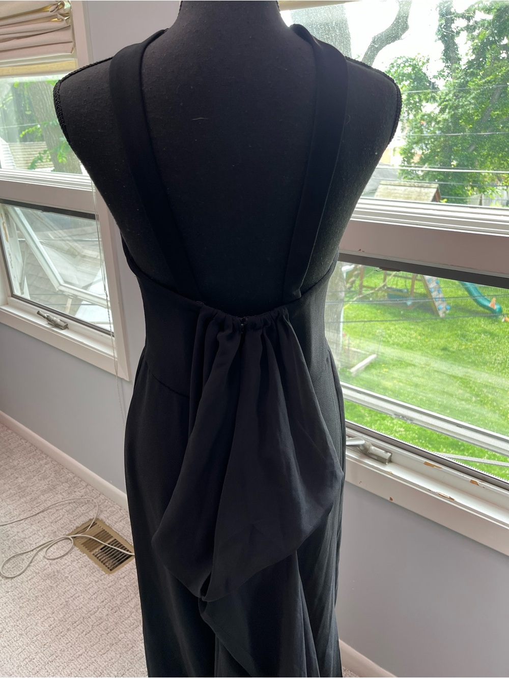 Pronovias Barcelona Black Cross-Neck Maxi Gown with Back Detail - Picture 5 of 15